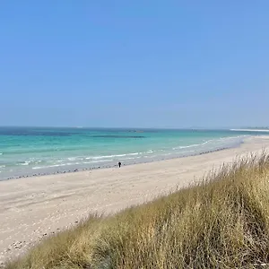 Avec Exterieur Et Piscine Partagee Hébergement de vacances Mespaul